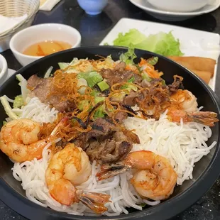 V5 Bun Tom Tht Nuong