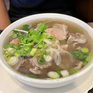 P1 Pho dac Biet