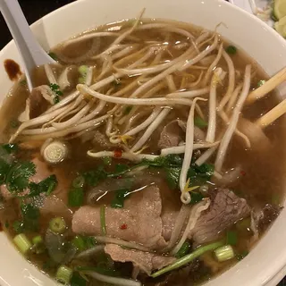 P7 Pho Tai Gau