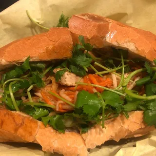 C4 Banh Mi Chay