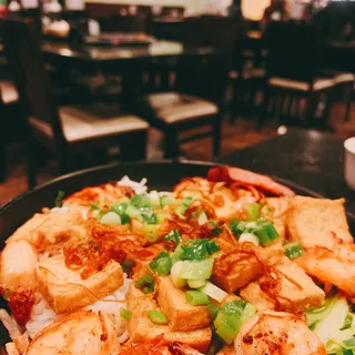 V4 Bun Tom Nuong