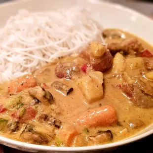 SVCC 2024: Coconut Curry Duo