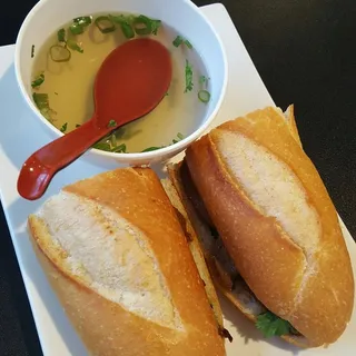 Spicy Garlic Mock Chicken Sandwich