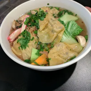 4. House Vegan Wonton Noodle Soup