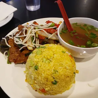 Com Mongolian Mock Chicken Rice Plate
