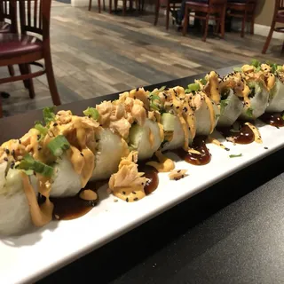Sesame Salmon Roll