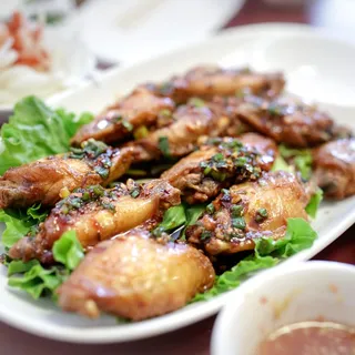 Canh Ga Chien Nuoc Mam