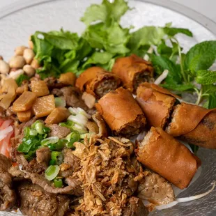 BBQ Pork &amp; Eggrolls Vermicelli
