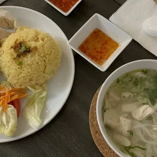 Com Ga Dac Biet Chicken