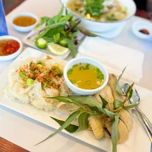 Cơm Gà Đặc Biệt (Special Chicken Rice Plate) w/ Sticky Rice