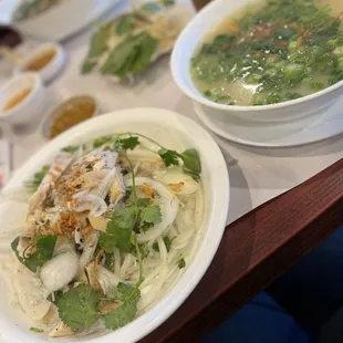 ramen and noodles, food