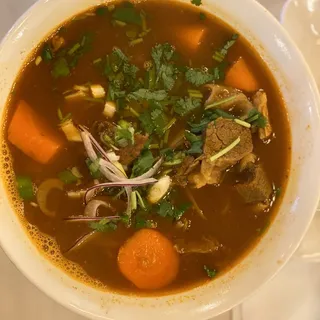 24.Beef Stew Noodle Soup