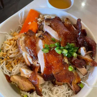 43.Grilled Chicken with Vermicelli