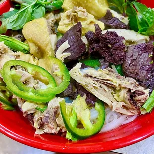 Pho chicken leg