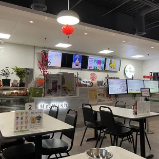 sushi and sashimi, interior