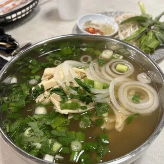 Shredded Boneless White Meat Chicken Pho