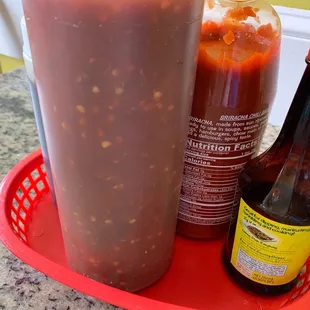 the ingredients of a hot sauce