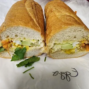 Egg Banh mi