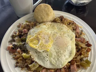 Nia's Towne Square Restaurant