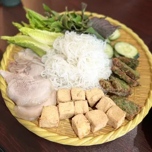 Fried tofu with vermicelli and fermented shrimp