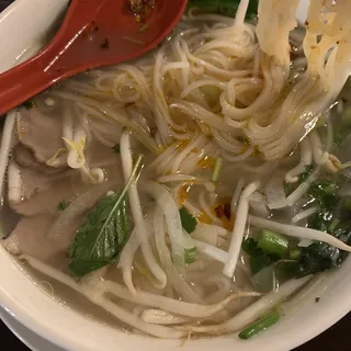 22. Rare Steak, Well-Done Flank and Tendon Pho