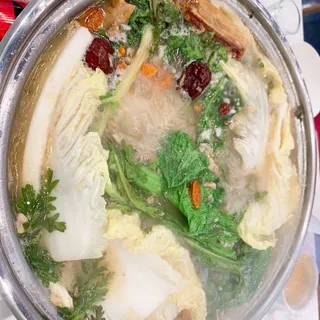 HP1. Goat Hot Pot Bac Buu (Lu D Bac Buu)
