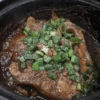 HP4. Caramelized Braised Catfish Clay Pot (C Kho T)