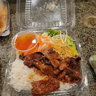 Grilled pork noodle bowl