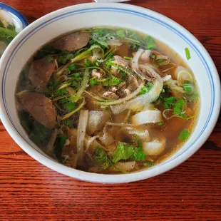 Super bowl size special pho'