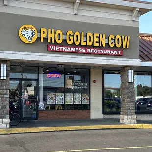 Front and name of restaurant