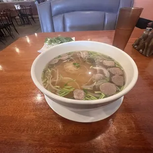 Rice Noodle Soup with Meat Balls , large