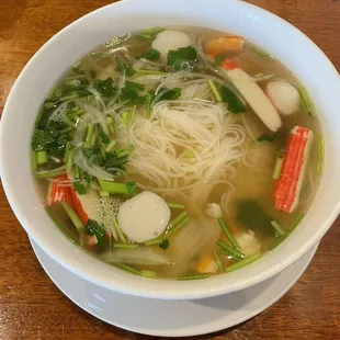 Rice Noodle Soup with Shrimp, Fish Balls and Crabmeat