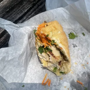 Chicken bahn mi