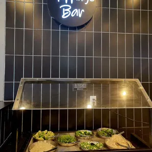 help yourself fixin's