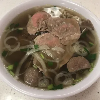 25. Special Combo - Phở đặc Biệt