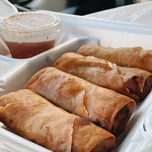 Egg rolls (cha gio)