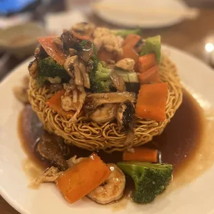noodle dish, noodle soup, ramen, food, noodles, ramen and noodles