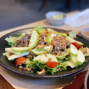 Apple beef Salad