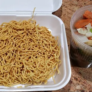 Beef crispy chow mein