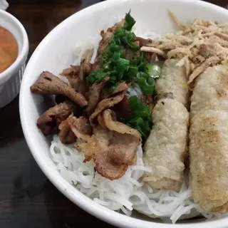 100. Shredded Pork Skin Sandwich