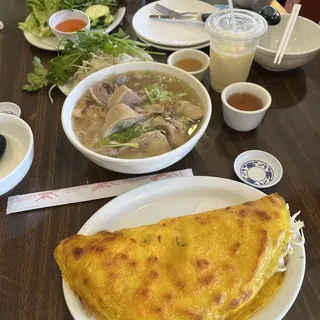 20. Duck with Bamboo Vermicelli Soup