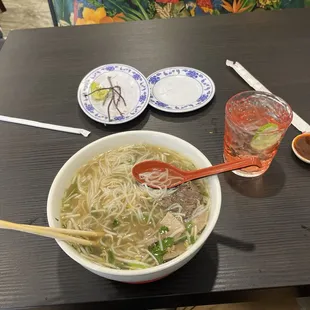 Phõ Dac Biėt xe lua!