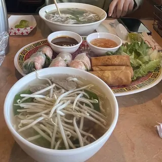 1.Pho Hana Special