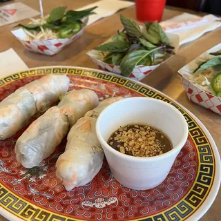 29. Spring Rolls (3pcs)