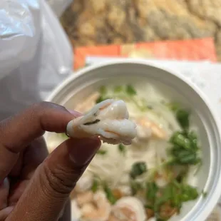 Shrimp Noodle: poop still in shrimp