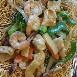 Combination crispy noodle. Absolutely delish!