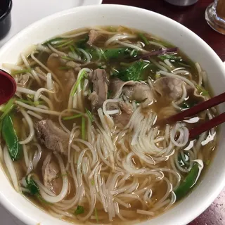 #28 Rare Beef & Flank with Rice Noodle Soup
