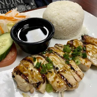 #62 Grilled Chicken on Rice Plate