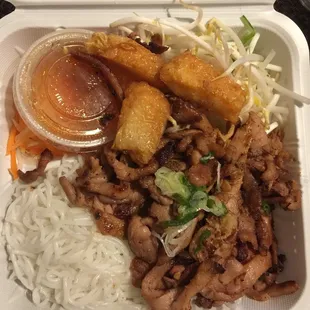 Grilled chicken &amp; shrimp cake w/vermicelli.