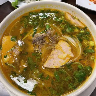 Bun bo hue